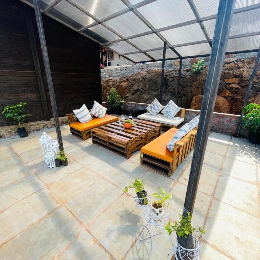 פונה Waterrock Stays The Mango Tree Chalet מראה חיצוני תמונה